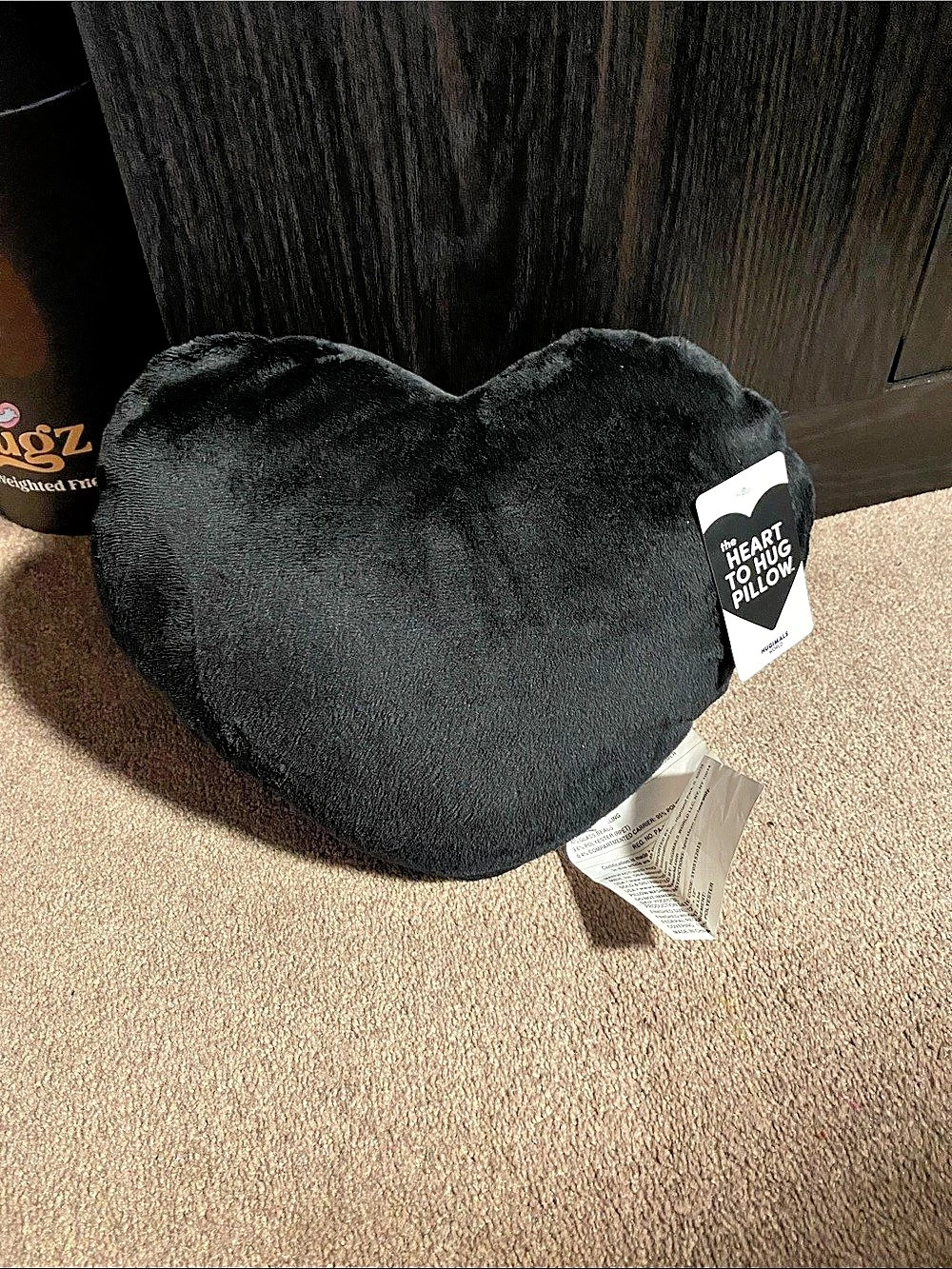 Hugimals World Heart to Hug Pillow Heart Pillow in Black NWT